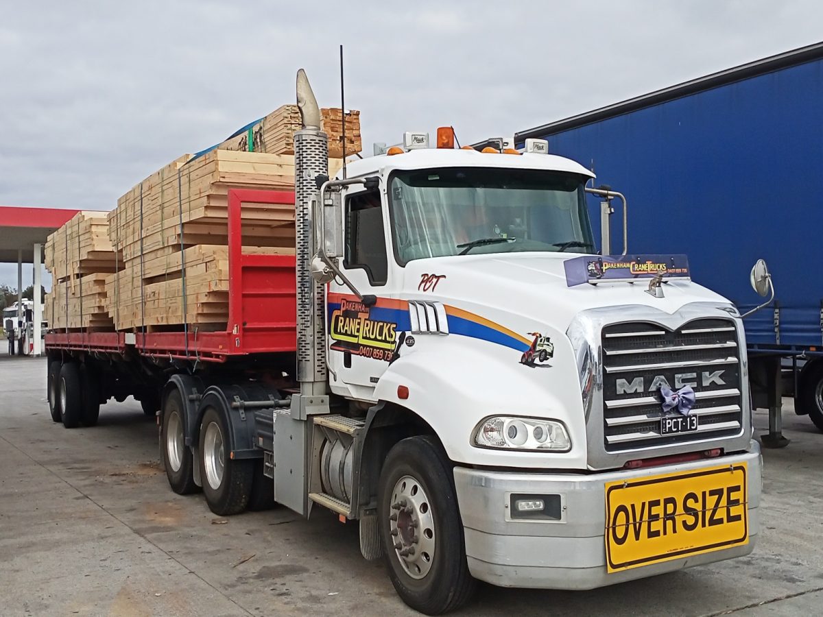 crane trucks company in Melbourne - pct trucks